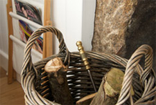 Real fireplace in the lounge